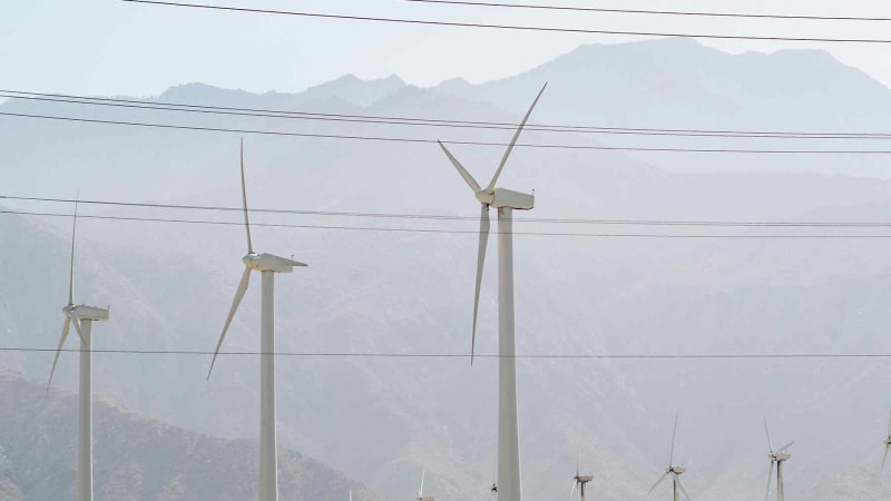 US Launches Largest Wind Project in Western Hemisphere