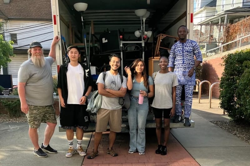 Morgantown Closet Welcomes International Students Home