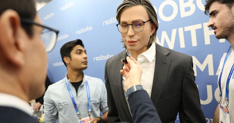 Humanoid Robots Leap Forward at CES 2026 Las Vegas Show