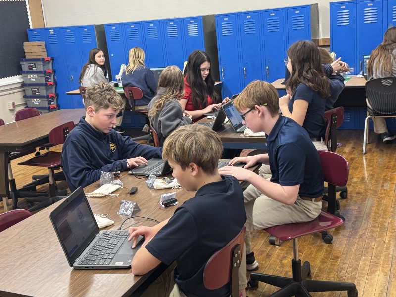 Indiana School Gives Kids $30K Design Studio for Tomorrow - Image 2