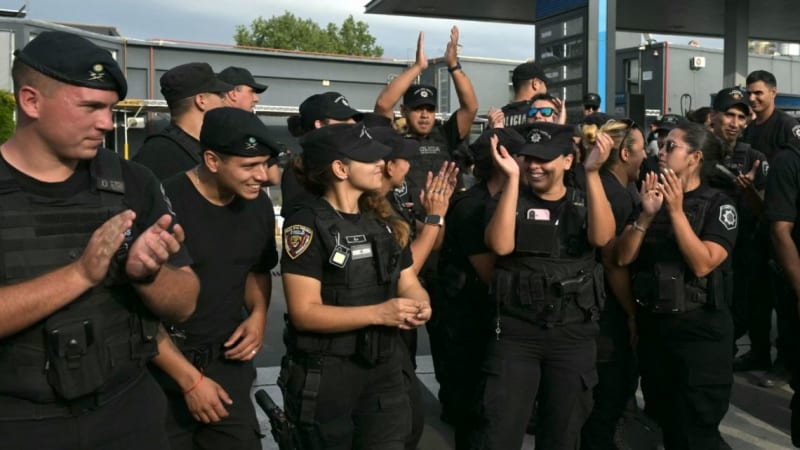 Rosario Police Win Pay Raise After Mental Health Protest