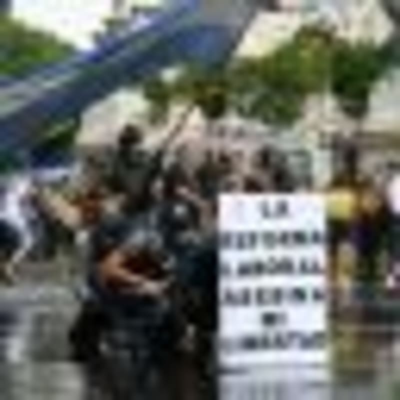 Argentina Passes Major Jobs Reform After 40 Years - Image 3