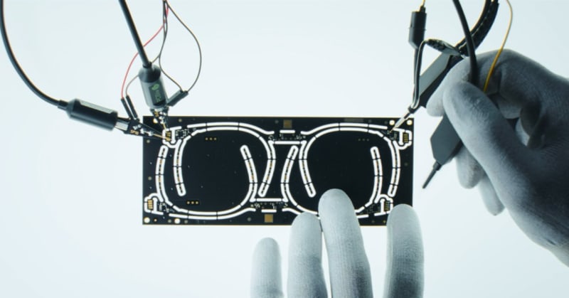 Revolutionary Self-Adjusting Glasses Could Transform Vision Care Forever - Image 2