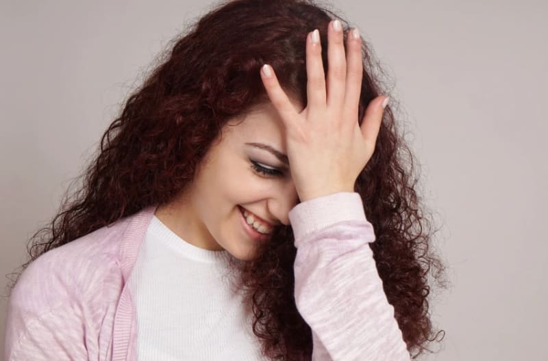 Teacher accidentally tells students to 'hook up' for years - Image 5