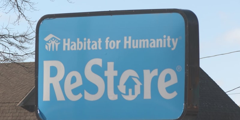 385 Youth Volunteers Head to Wisconsin for Home Repairs