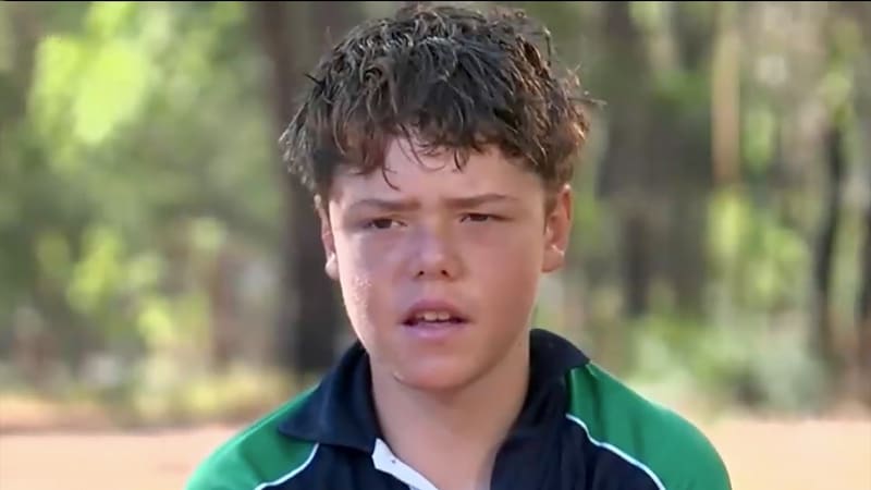 Teen Swims 4 Miles Through Ocean to Save Stranded Family