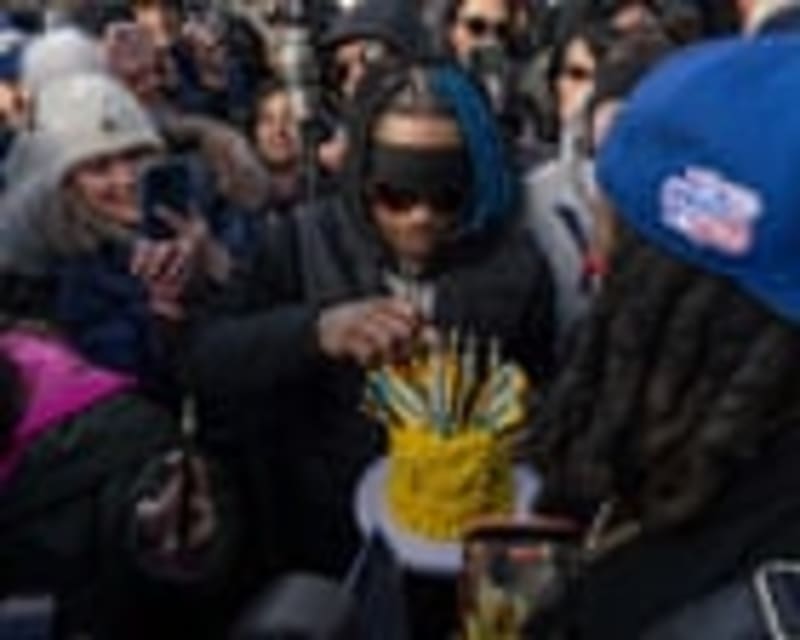 NYC Transit Waves Goodbye to MetroCard After 30-Year Journey