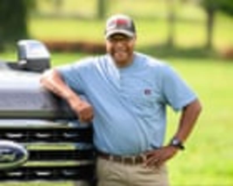 Military Veteran Shawn Harris Emerges as Centrist Challenger in Georgia's Evolving Political Landscape