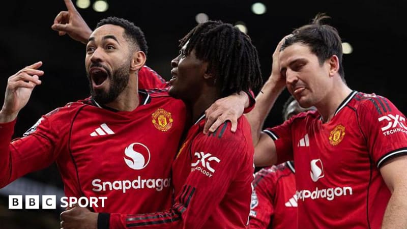 Carrick's Man United Stuns Manchester City 2-0 at Home