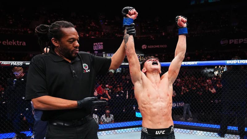 Fighter Takes Bout on 3 Weeks' Notice, Upsets Champion - Image 2