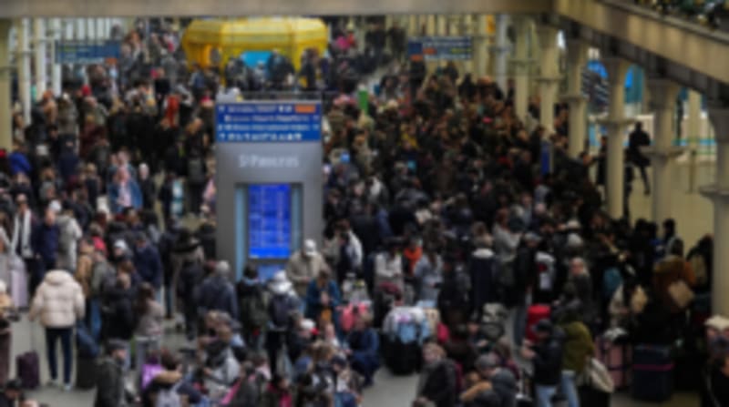 Channel Tunnel Power Outage Disrupts Travel for Hundreds of Eurostar Passengers