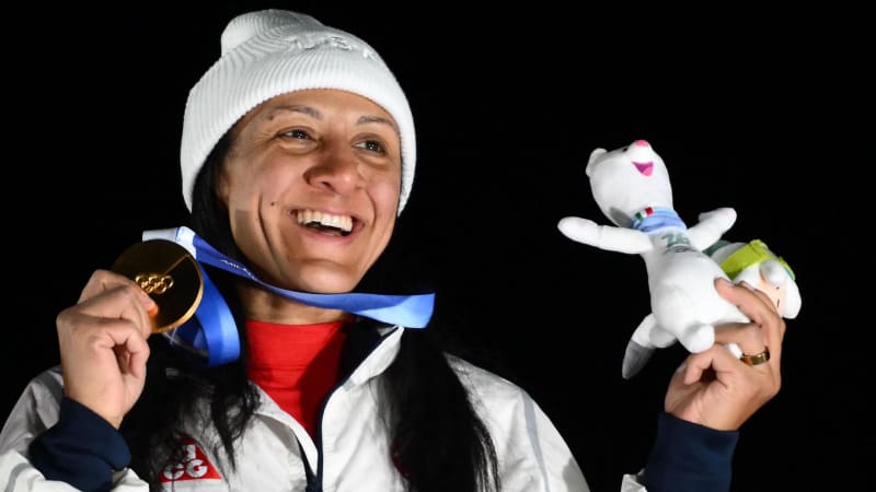 41-Year-Old Mom Wins First Olympic Gold After 16 Years - Image 2