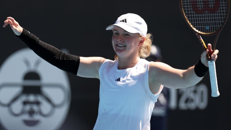 Francesca Jones Shows Remarkable Resilience to Reach Auckland Quarter-Finals - Image 2
