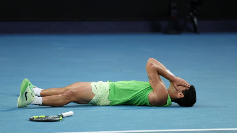 Djokovic, 38, and Alcaraz Battle Through Epic Wins - Image 3