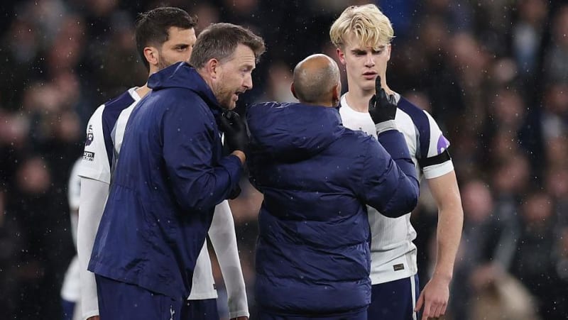 Premier League Pushes for Temporary Concussion Subs - Image 2
