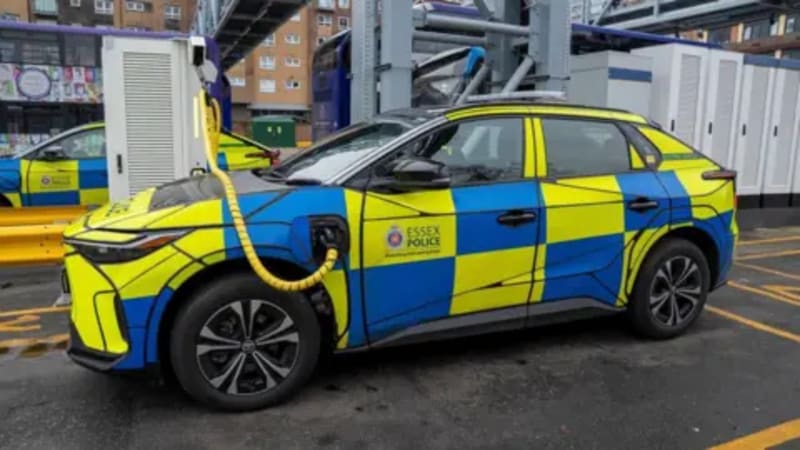 Essex Police Share Bus Depot Chargers for Electric Fleet - Image 2