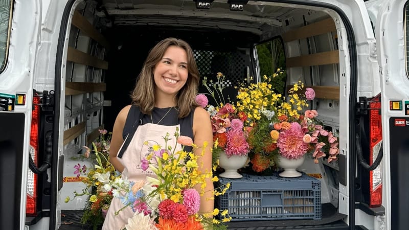 From Corporate Cubicle to Floral Fame: How One Woman Bloomed into a Six-Figure Entrepreneur