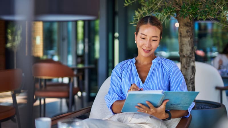 Calendar Chaos? Expert Strategies to Reclaim Your Workday in 2026