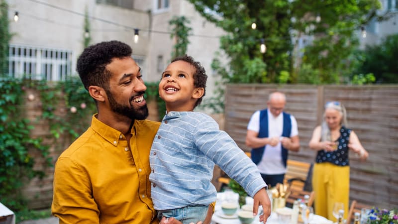 5 Ways Less-Stressed Parents Handle Family Chaos Better