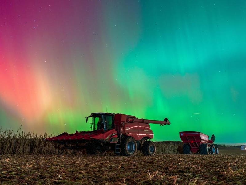 Northern Lights Visible in 15 States Sunday Night - Image 2