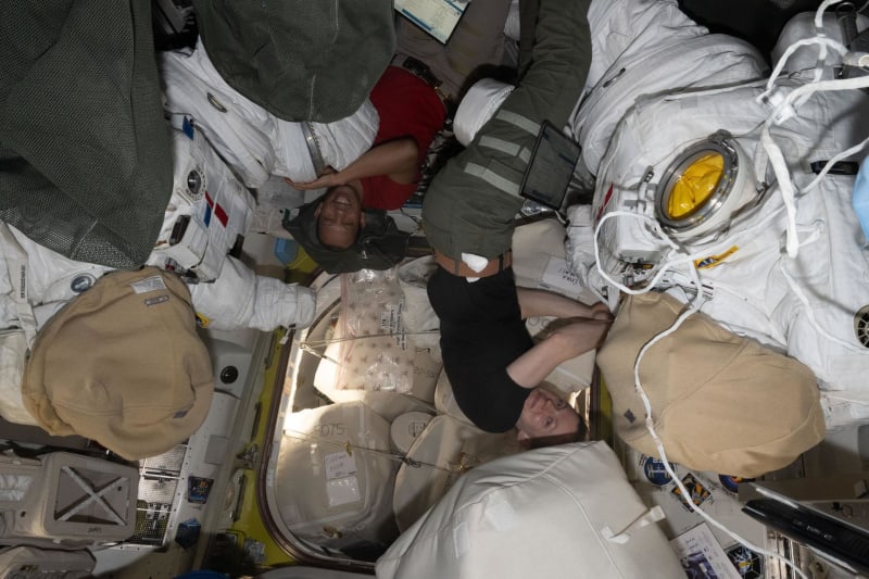 Astronaut Chris Williams Calls PA Students from Space - Image 2
