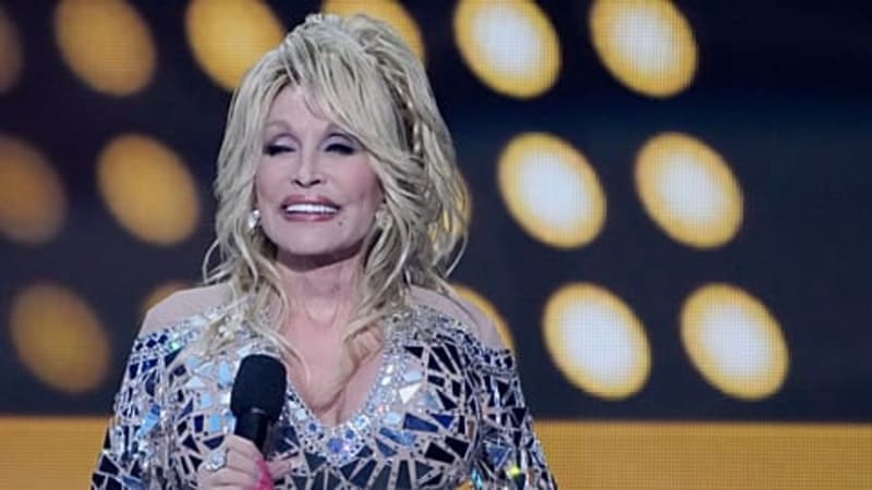 Dolly Parton Turns 80, Gives Tennessee a Birthday Gift - Image 4