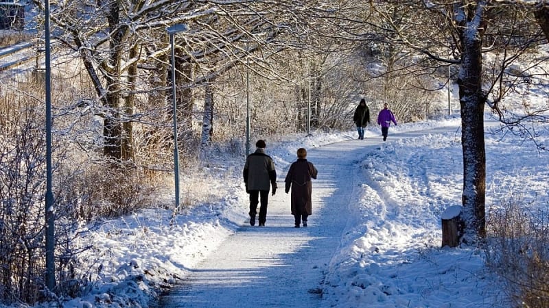 Science-Backed Ways to Beat Winter Blues This Season