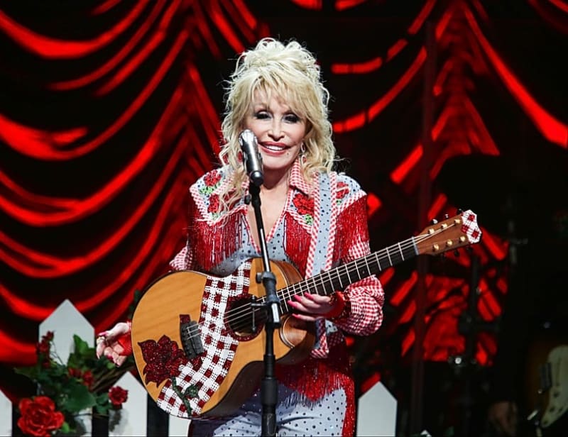 Dolly Parton Turns 80, Gives Tennessee a Birthday Gift - Image 3