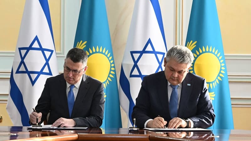 Israel and Kazakhstan Remove Visa for Tourists