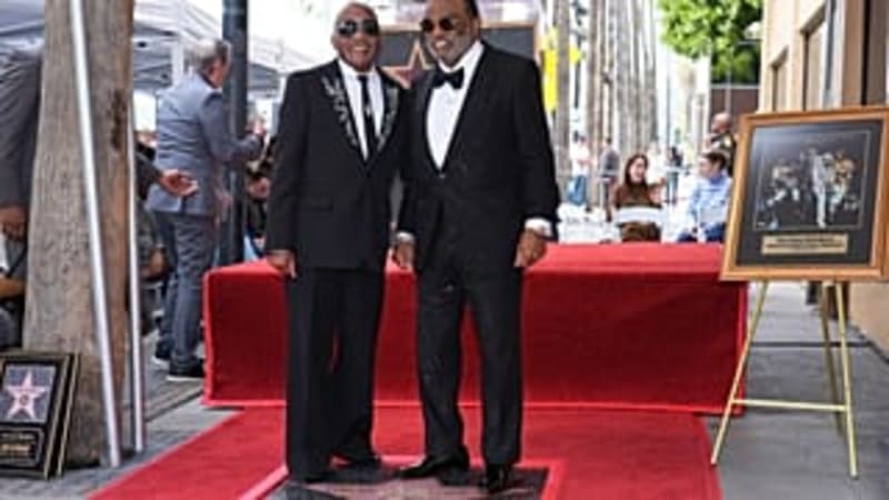 The Isley Brothers Get Hollywood Star After 67 Years - Image 3