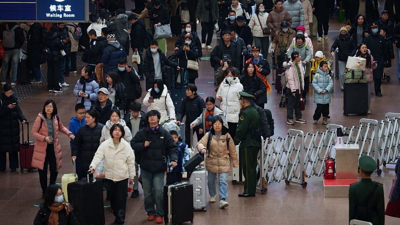 9.5 Billion Trips: China's Lunar New Year Brings Families Home
