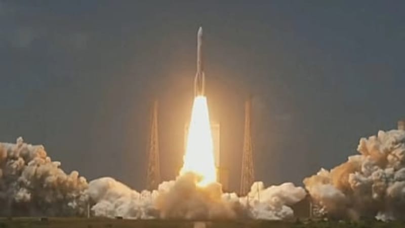 SpaceX Launches Fresh ISS Crew After Medical Evacuation - Image 5