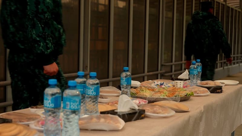 Azerbaijan Welcomes Thousands Fleeing Iran With Food and Safety