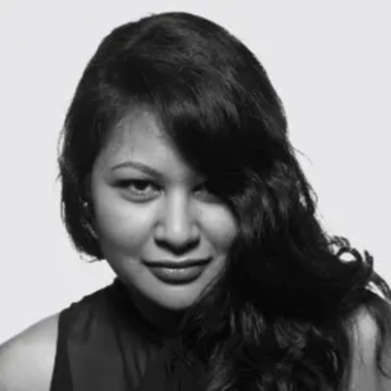 Designer Builds Global Fashion Brand Without Outside Investors - Image 2