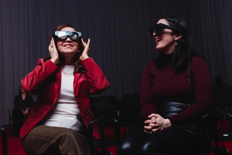 Ian McKellen Stars in World's First Mixed Reality Play - Image 2