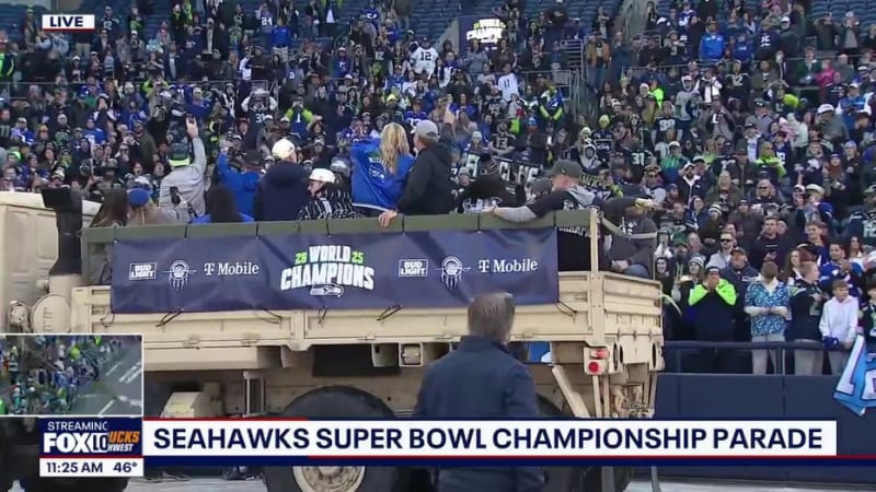 Seattle Celebrates Seahawks Super Bowl Win With 1M Fans - Image 4
