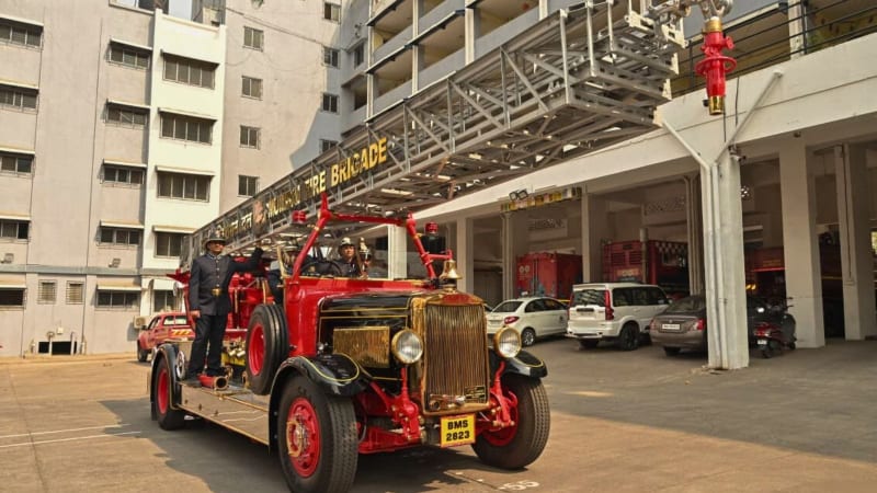 Mumbai Restores 1944 Hero Fire Truck to Working Condition
