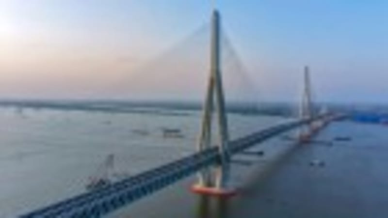 Shape-Shifting Robot Morphs Into Different Animals - Image 4