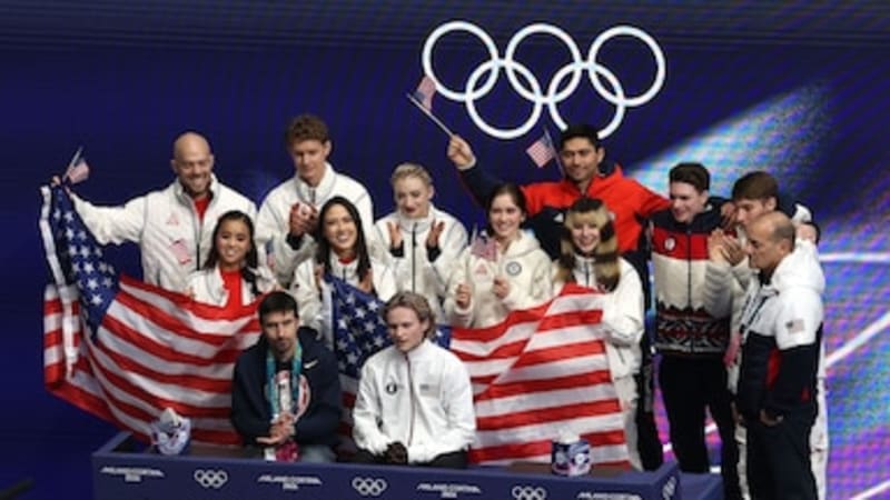 Skater Ilia Malinin Conquers Pressure at Milan Olympics - Image 4