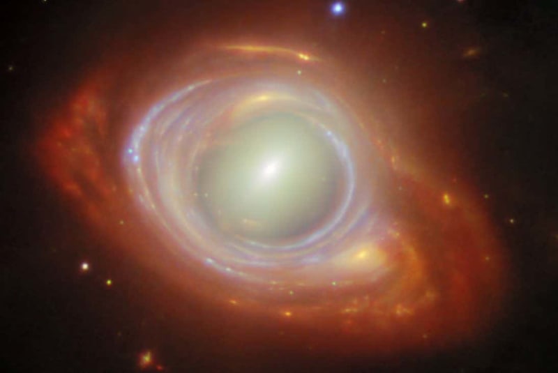 James Webb Telescope Solves Mystery of 'Little Red Dots - Image 2