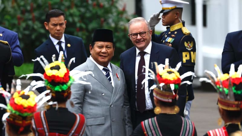 Australia and Indonesia Sign Historic Security Treaty