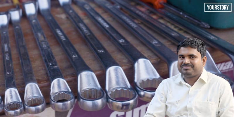 Indian Mechanic Masters Digital Diagnostics in Small Town