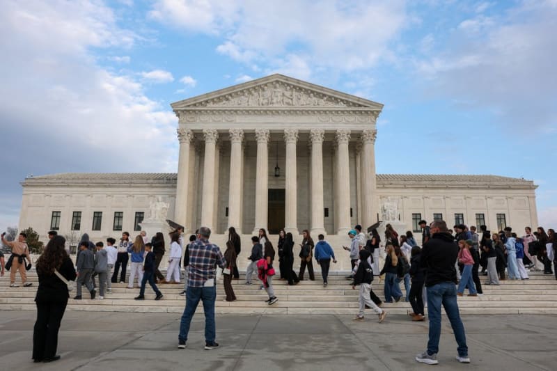 Minneapolis Bishops Call for Unity After Tense Immigration Raids - Image 4
