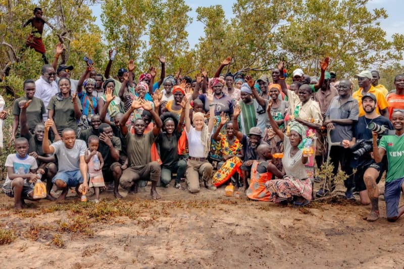 California NGO Helps Plant 1 Million Mangroves in Kenya