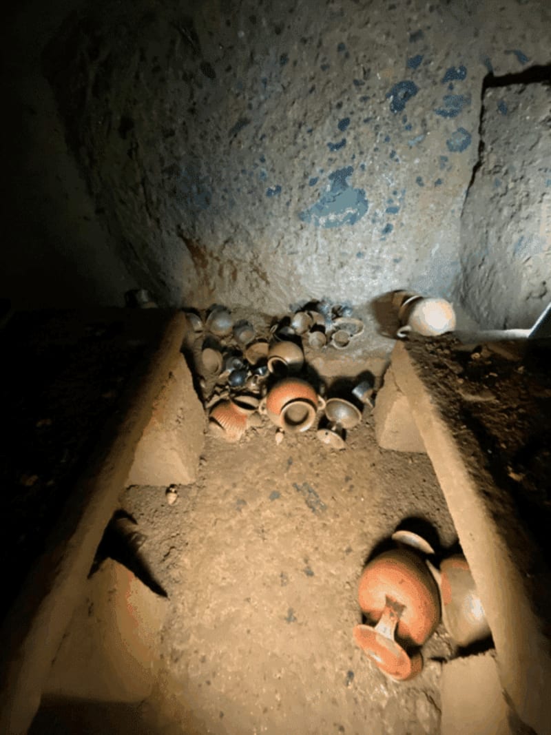 2,600-Year-Old Tomb Discovered Perfectly Sealed in Italy - Image 3