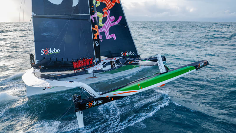Sailors Break Around-the-World Record in 40 Days