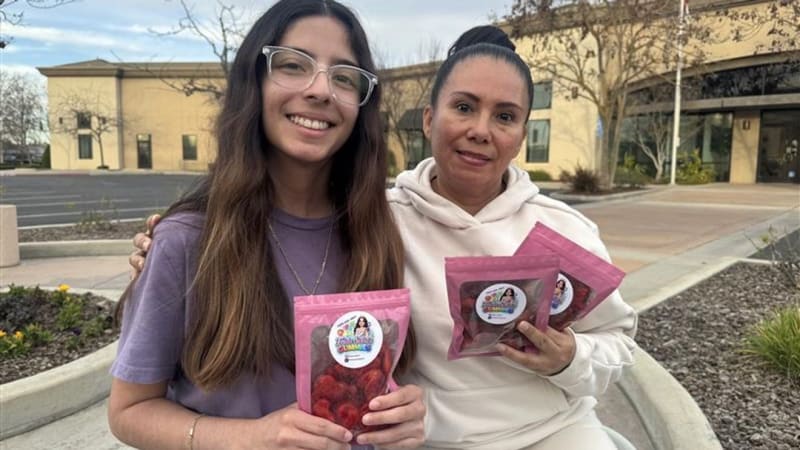 Fresno Teen Survives Cancer, Launches Gummy Business with Mom