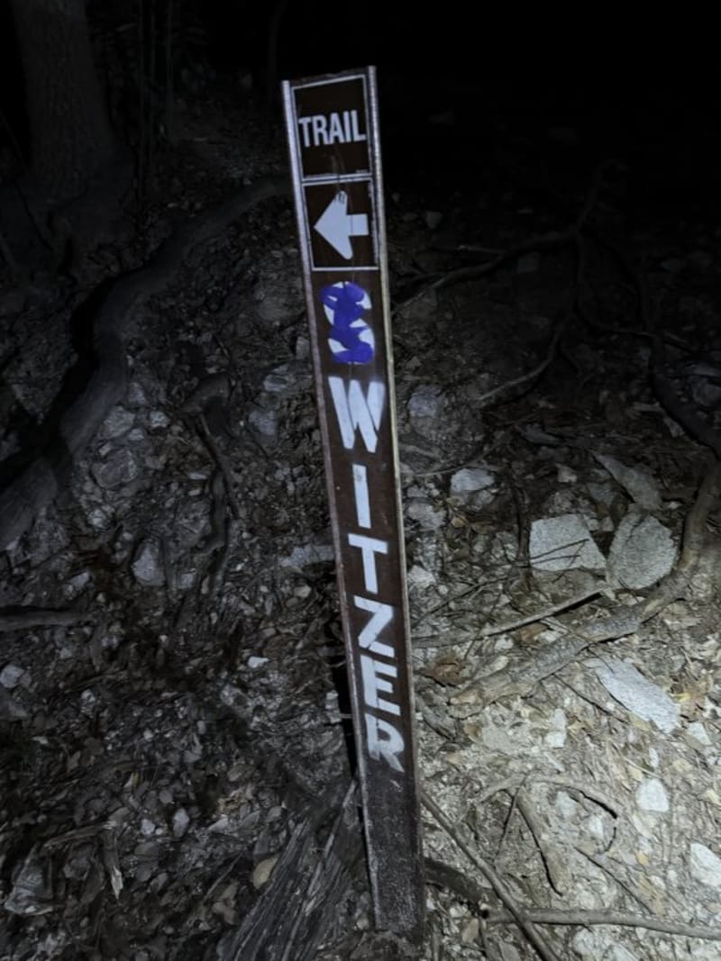 Hikers Saved After Smart Fire Trick Prevents Hypothermia - Image 5