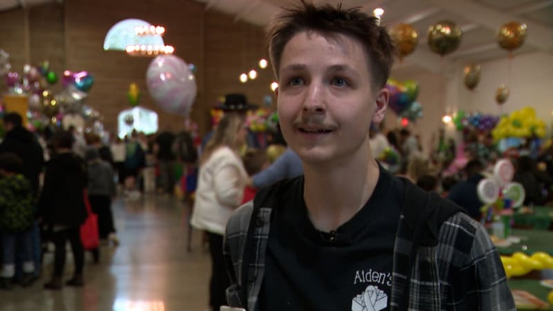 100 Young Cancer Fighters Celebrate at Louisville Event - Image 2