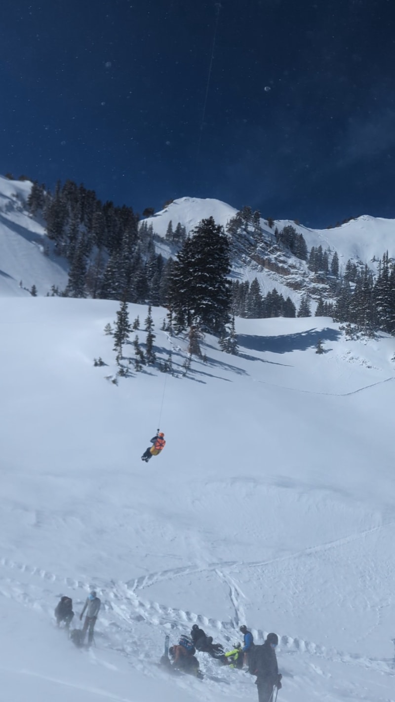 ER Doctor Helps Rescue Two Skiers in Utah Avalanche - Image 3